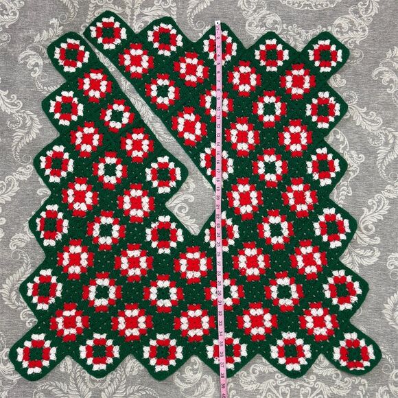 Handmade Vintage Granny Square Christmas Tree Skirt Frilled Large 45" - Picture 3 of 3